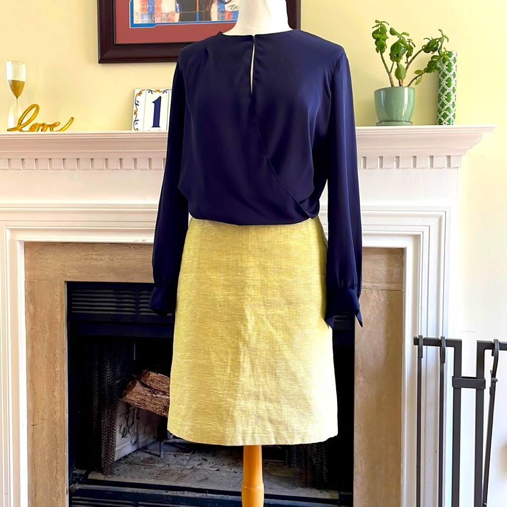 Classic J. Crew yellow linen pencil skirt- size 10 fully-lined.